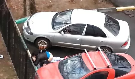 Азіатська трах На природі дівчина з тиснявою ...