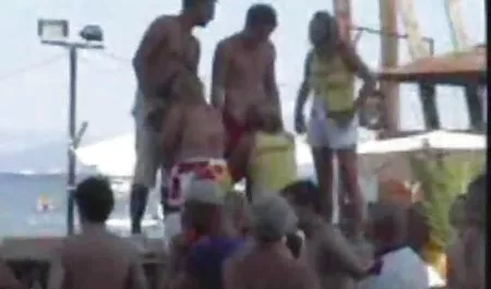 Ви можете масажист трах футболка вага у вашій особі