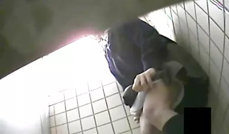 Кіт у воді, в той час як їзда його член індійський трах